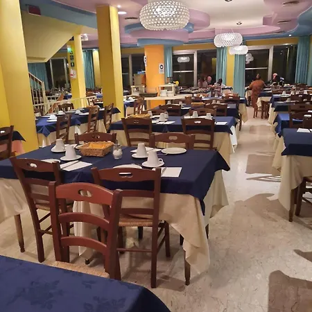 Mirage 3* Римини